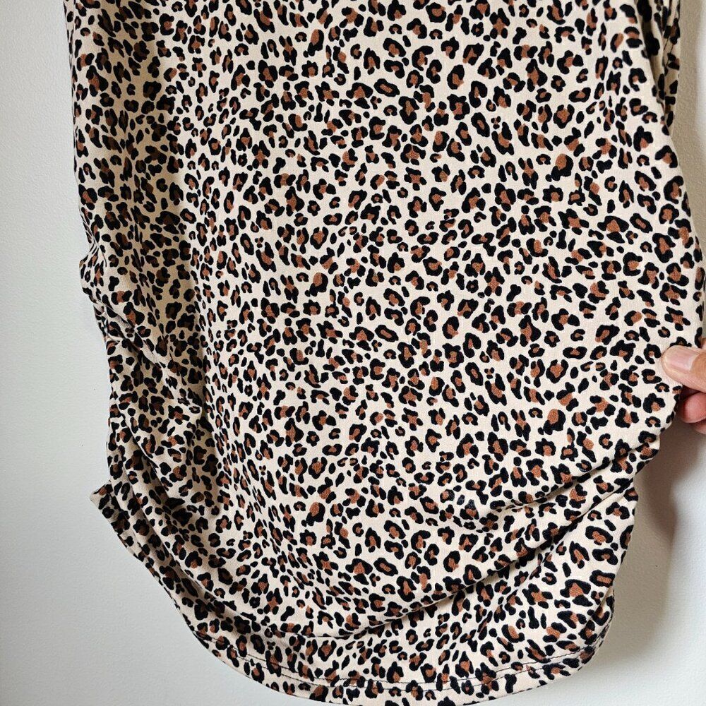 NEVER WORN ADORA ANIMAL PRINT MUSCLE TOP CREW NECK SOFT TOP SIZE SMALL - Picture 5 of 14